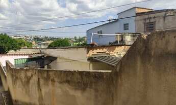 Imagem 2: Casa com 2 barracões