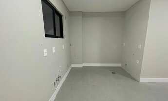 Imagem 4: Apartamento alto padrão à venda em São José/SC