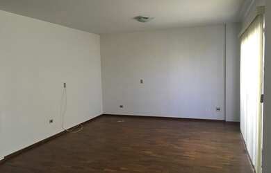 Imagem 5: Apartamento a venda com 167 m² com 3 quartos sendo 2 suítes no Centro em Apucarana - PR