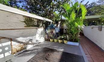 Imagem 2: Imóvel em rua fechada, com quintal, facil acesso a Estação do Metrô