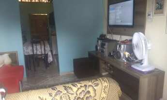 Imagem 6: Vendo ou troco Casa com 2 dormitórios