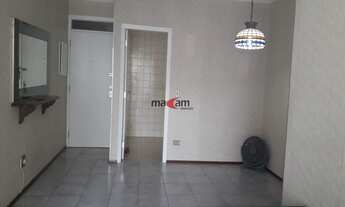 Imagem 3: Ótima Oportunidade: Apartamento com 2 dormitórios com armários, sacada de frente com 2 vag