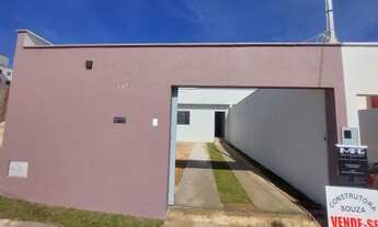 Imagem 2: Linda casa Casa com 2 dormitórios