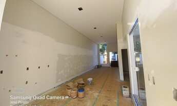 Imagem 5: Linda casa moderna no bairro Cancelli com quintal, em Cascavel