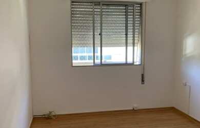 Imagem 7: Apto Valparaíso, frente, local nobre, Av. Portugal, excelente preço - Petrópolis - RJ