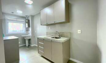 Imagem 5: Apartamento com 2 dormitórios para alugar, 54 m² por R$ 1.950,00/mês - Teresópolis - Porto