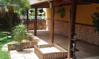 Imagem 2: Casa em condomínio localizado para venda com 3 quartos