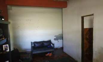 Imagem 5: Casa para venda tem 130 metros quadrados com 3 quartos em Céu Azul - Belo Horizonte - MG