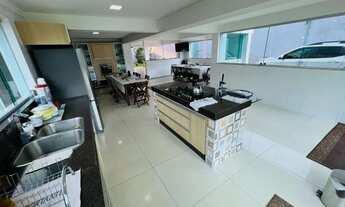 Imagem 7: Casa com 4 dormitórios à venda em Belo Horizonte