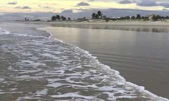 Imagem 6: Terreno na praia do Abais