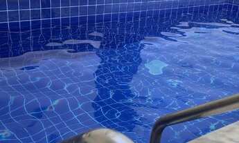 Imagem: Casa seminova com piscina