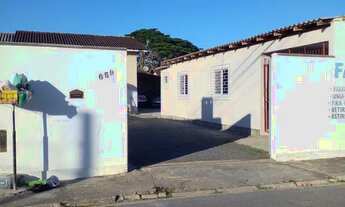 Imagem 2: Casa pequena ( kit net