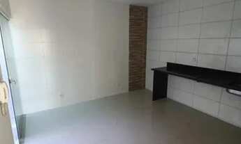 Imagem 4: Casa para Venda em Macaé, Granja dos Cavaleiros, 3 dormitórios, 1 suíte, 3 banheiros, 1 va