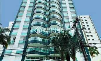 Imagem 6: Amplo apartamento com 130 m² com 5 quartos em Centro - Florianópolis - SC