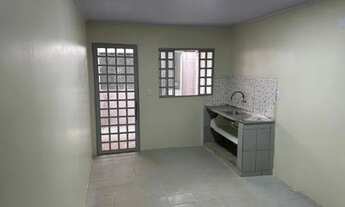 Imagem 3: CASA COM QUARTOS NO BAIRRO DA ÁGUAS BRANCAS NO CONJUNTO JARDIM Amazônia