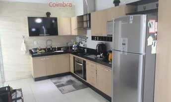 Imagem 3: Casa baixa no bairro Grã Duquesa