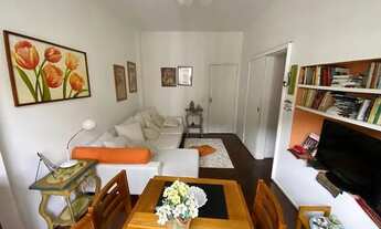 Imagem 2: Apartamento para venda possui 72 metros quadrados com 2 quartos em Leme - Rio de Janeiro