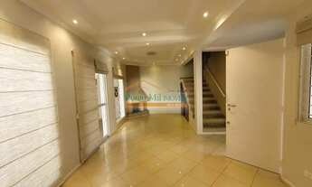 Imagem 7: SOBRADO com 3 dormitórios para alugar com 165m² por R$ 3.700,00 no bairro Santa Felicidade