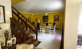 Imagem 5: Casa de condomínio para aluguel e venda tem 297 metros quadrados com 4 quartos