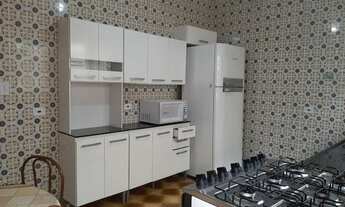 Imagem 5: Casa em Guarujá, 04 dormitórios, localizada a uma quadra da praia