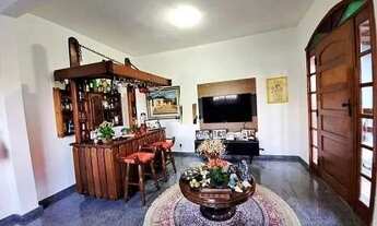 Imagem 5: Casa com 4 dormitórios à venda em Belo Horizonte