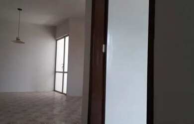 Imagem 2: Apartamento para venda com 80 metros quadrados com 3 quartos