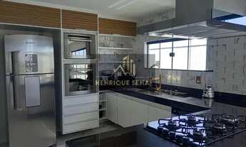 Imagem 3: Casa de condomínio para venda possui 252 metros quadrados com 3 quartos