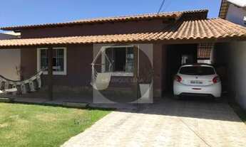 Imagem: Casa com 2 quartos sendo 1 suíte no bairro