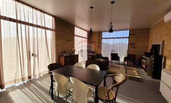 Imagem 6: Descubra o Seu Refúgio de Luxo em Três Rios: Casa de Pedra no Condomínio Jardim América!