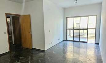 Imagem 7: Apartamento Amplo VENDA - 03 Dormitórios, armários, 1 ap, sacada, excelente localização