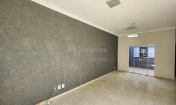 Imagem 2: Lago Sul Casa de 3 dormitórios sendo 01 suíte, área de lazer com churrasqueira