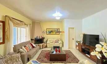 Imagem 7: Casa de esquina com 285m², 3 dormitórios, sendo 1 suites, 4 vagas - amplo pátio