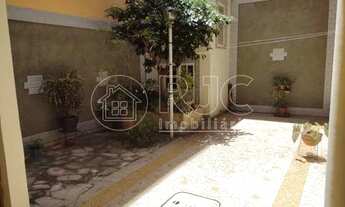 Imagem 2: Imóvel para venda tem 201 metros quadrados com 4 quartos em Tijuca - Rio de Janeiro - RJ