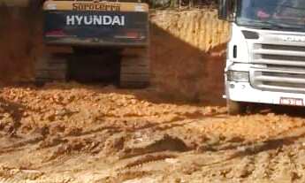 Imagem 4: VENDO CASA E TERRENO 360 MT ou 1/2 LOTE