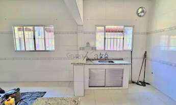 Imagem 3: Oportunidade - Casa Comercial ou Residencial - Centro - 3 Dormitórios - 183m²