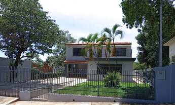 Imagem: Vende-se Sobrado em Santa Cruz de Monte