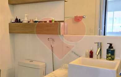 Imagem 2: Imóvel para venda tem 77 metros quadrados com 2 quartos em Barra Olímpica - Rio de Janeiro