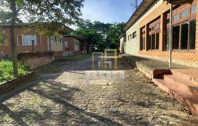 Imagem: Área comercial com 170 quartos, antiga