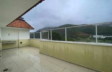 Imagem 3: Duplex para aluguel tem 140 metros quadrados com 3 quartos em Itaipava - Petrópolis - RJ