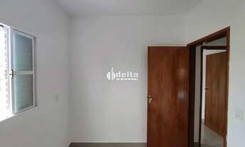 Imagem 7: Apartamento com 3 quartos sendo 1 suíte, disponível para locação no bairro Planalto em Ube