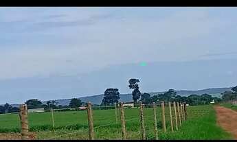 Imagem 6: Chácara a venda próximo a Goiânia . Barato, parceladas. Trocas, boleto, promissória chama!