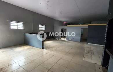 Imagem 2: Loja disponível para locação no bairro Martins