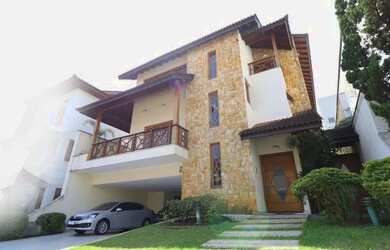 Imagem 3: Casa no condomínio Condomínio Residencial Chácara Francesa para venda com 5 quartos, sendo