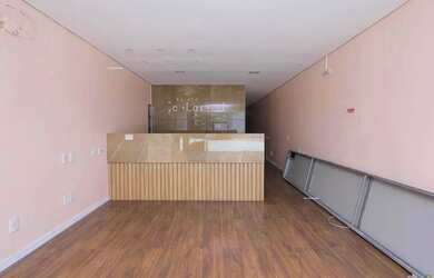 Imagem 5: Loja versátil na Av. Barão de Studart ao lado do Colégio Christus