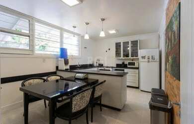 Imagem 6: Casa para Venda - 312m², 5 dormitórios, sendo 3 suites, 6 vagas - Vila Conceição