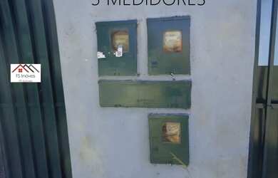 Imagem 7: QR 514 Ótimo Lote com Duas Casas com 1 e 2 Quartos com Energia e Água Individual em Samam