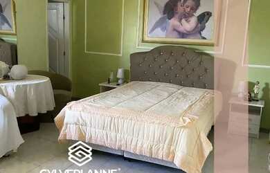 Imagem 2: Casa à venda em rua pública