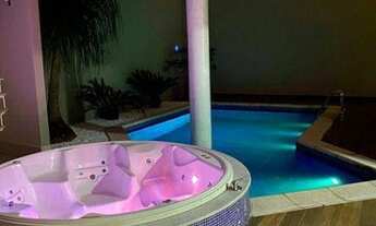 Imagem 7: Casa Ampla com 4 quartos sendo 4 suítes à venda, 417 m² por R$ 2.160.000 - Morada da Colin