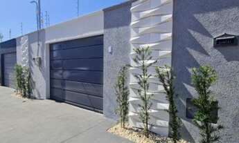 Imagem 2: Casa para venda com 118 metros quadrados com 3 quartos em Três Marias - Goiânia - Goiás