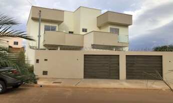 Imagem: Vendo Sobrado com Quintal -Alice Barbosa